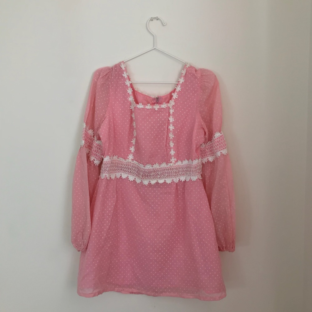 Authentic Vintage Daisy Polka Dot Dress